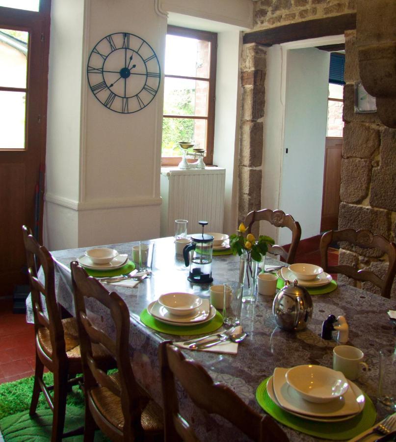Bed and Breakfast Le Figuier La Foret-Auvray Zewnętrze zdjęcie