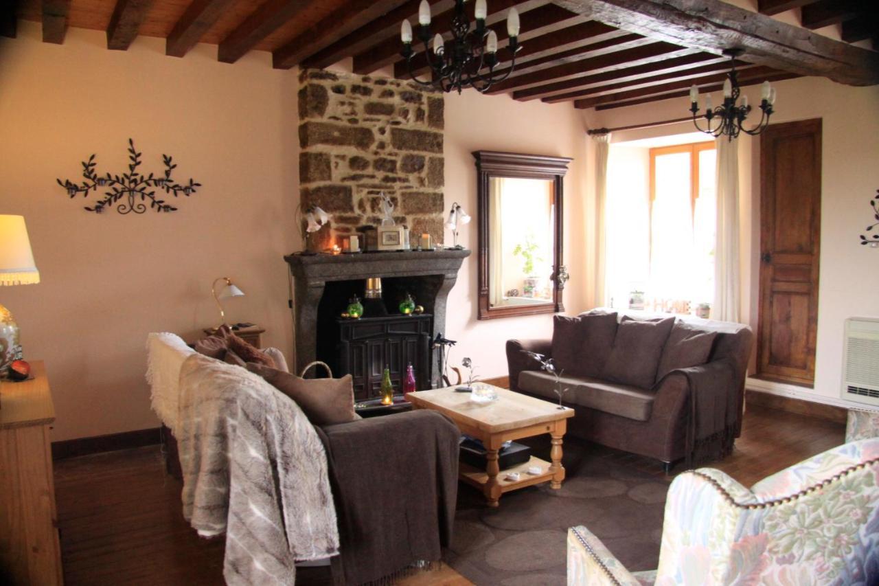 Bed and Breakfast Le Figuier La Foret-Auvray Zewnętrze zdjęcie